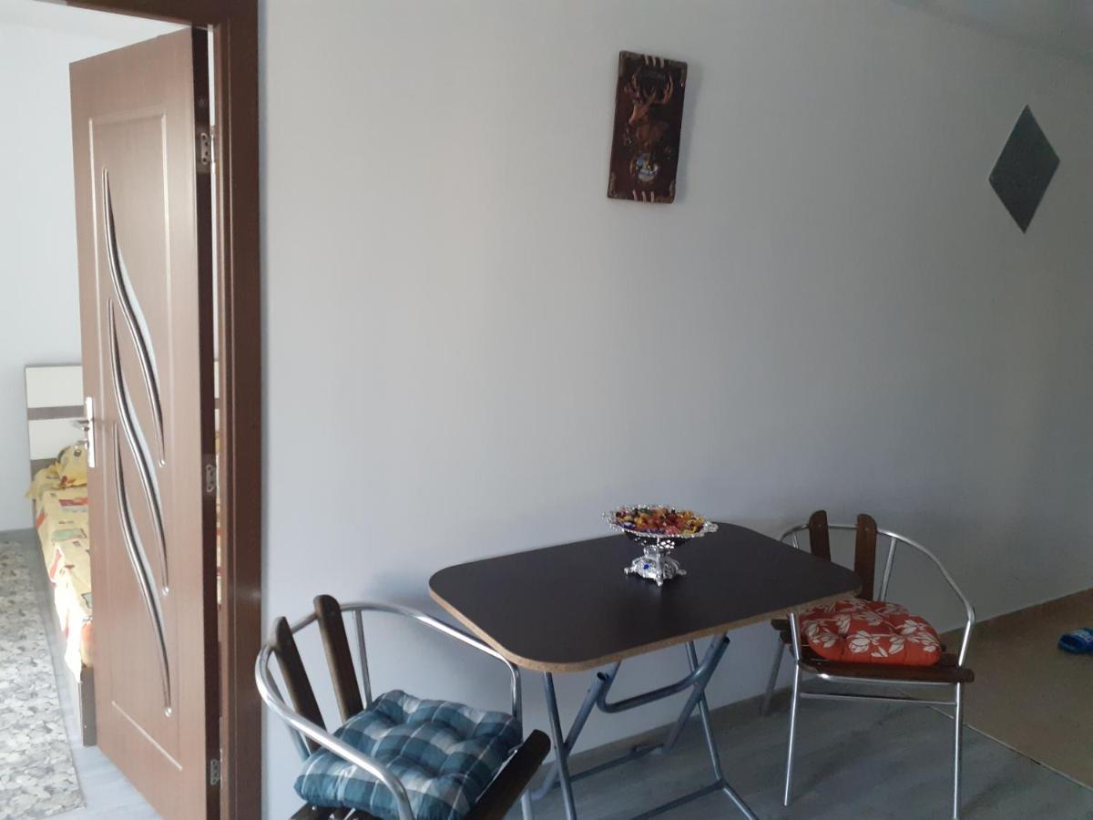 Luxury Beta Apartment มันกาเลีย ภายนอก รูปภาพ